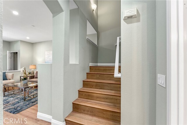 Building Photo - 304 Birch Grove