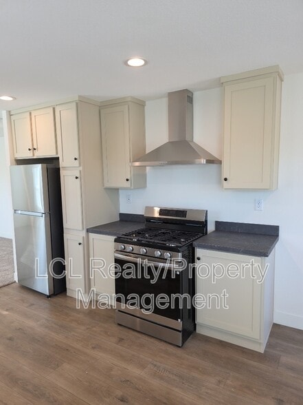 Building Photo - 33030 State Highway 74