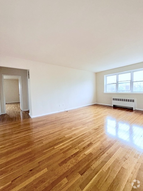 Building Photo - 403 Park Ave