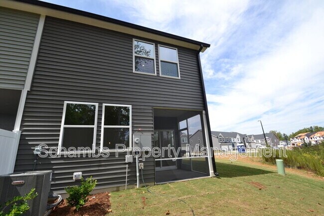 Building Photo - 1226 Bessie Ct