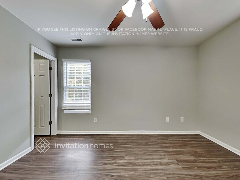 Building Photo - 3548 Burkland Dr