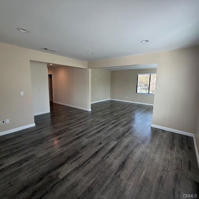 Building Photo - 701 S Glenoaks Blvd