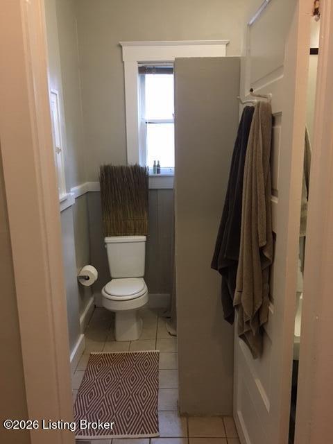 Building Photo - 3903 Kennison Ave