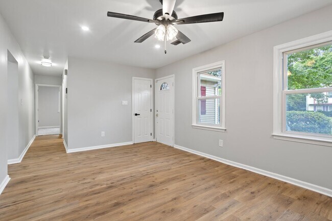 Building Photo - Updated Four bedroom, two full bathroom home