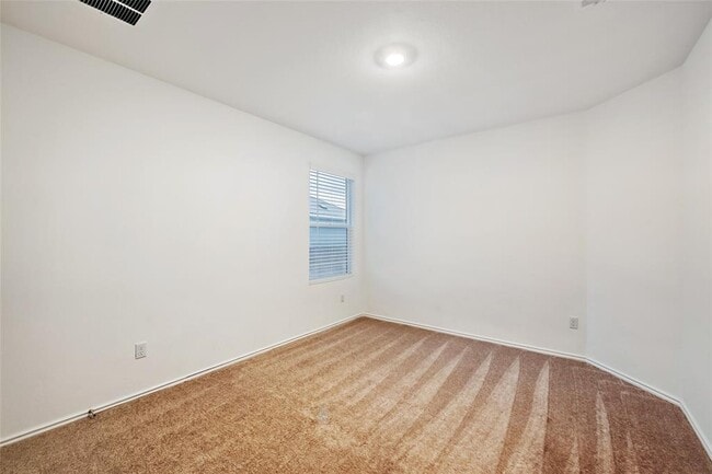 Building Photo - 430 Doherty