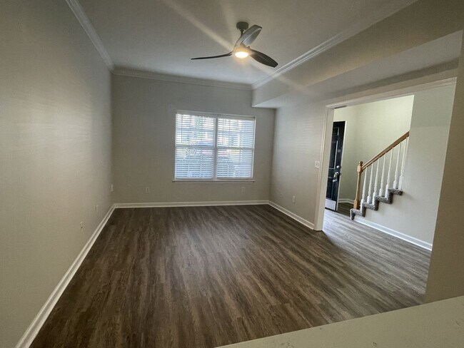 Building Photo - 284 Meigs Dr