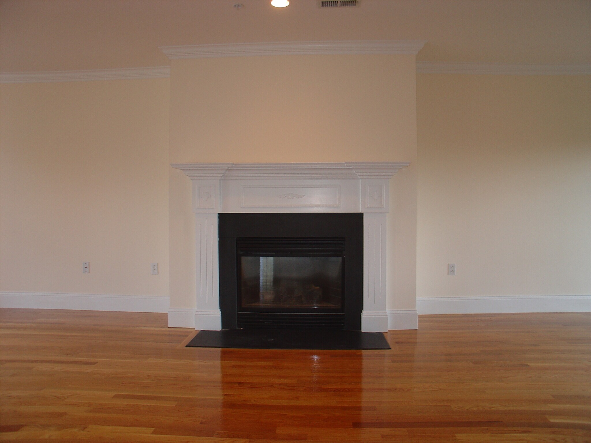 Building Photo - 50 B St