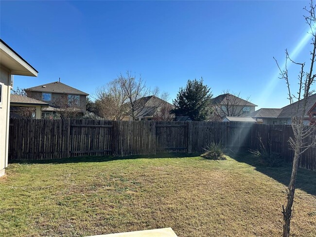 Building Photo - 8021 Izetta Ln