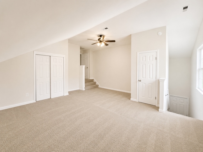 Building Photo - 5125 Middlebrook Ct