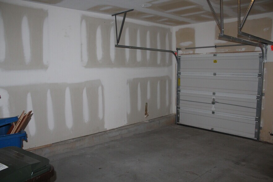 Building Photo - 1404 Bellsmith Dr