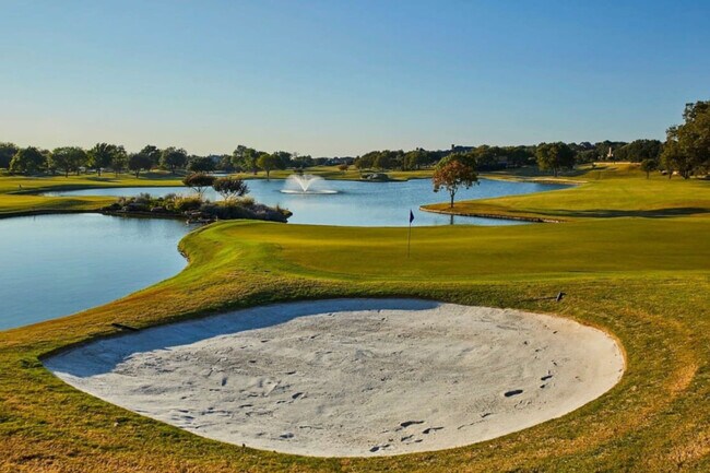 Building Photo - 5445 Town and Country Blvd