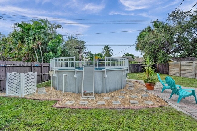 Building Photo - 1605 NW 7th Terrace