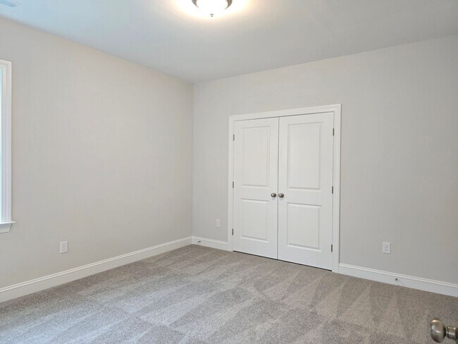 Building Photo - Brand New 4 Bedroom 3 Bathroom Single Fami...