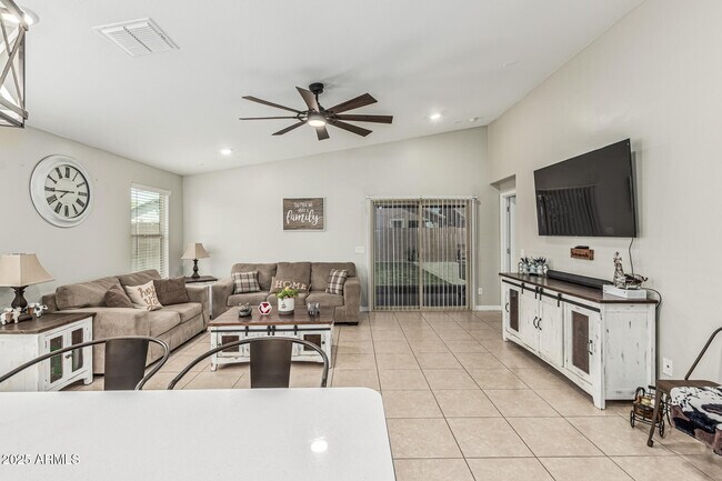 Building Photo - 4028 S 95th Ln