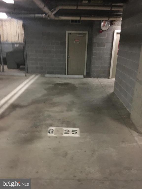 Building Photo - 3015 Nicosh Cir