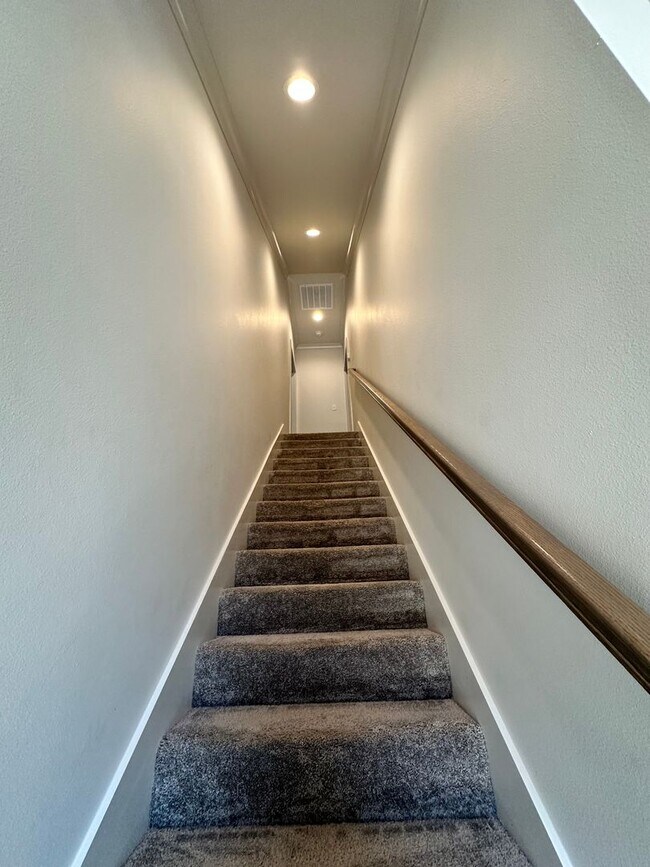 Building Photo - Close to WK Bossier and Barksdale Air Force Base.