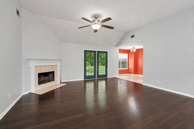 Building Photo - 152 Dovetail Crossing