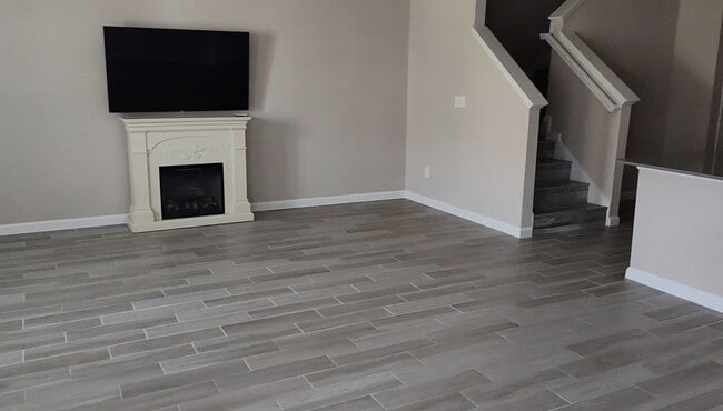 Building Photo - 38 Appleton Ct