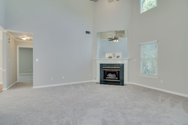 Building Photo - 486 Granite Point
