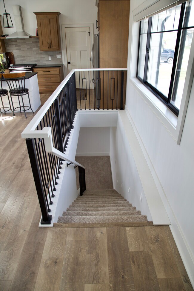 Building Photo - 1830 22nd St S