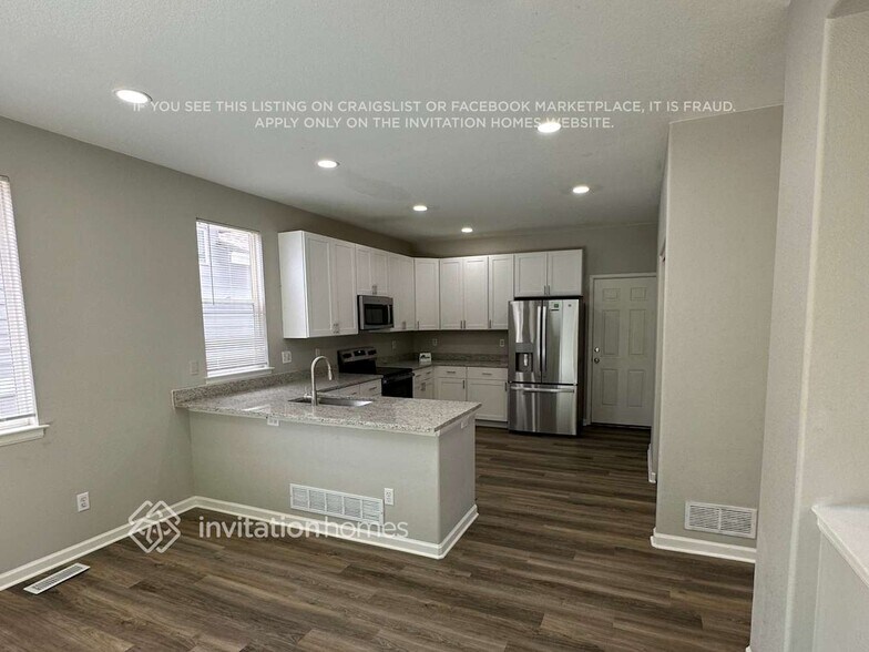 Building Photo - 10224 S Cherryhurst Ln
