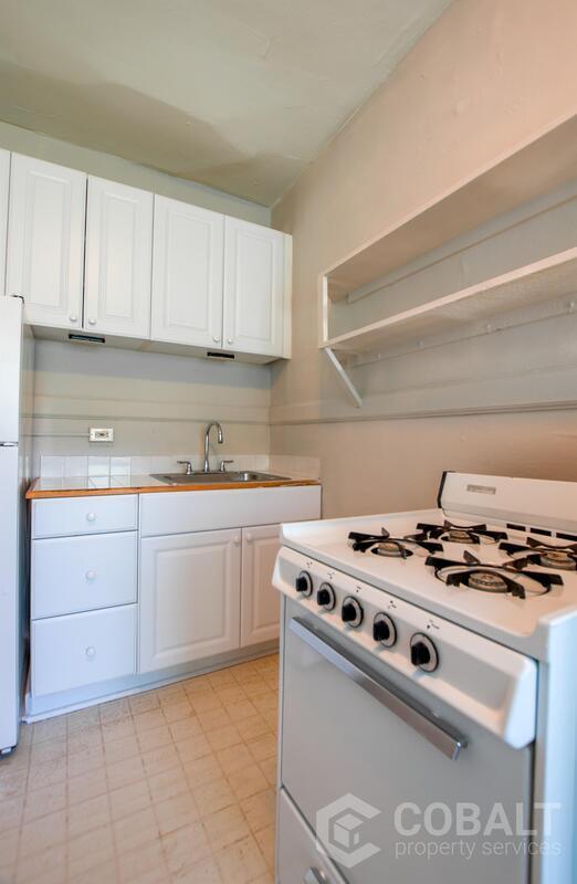 Building Photo - 678 Somerset Terrace NE