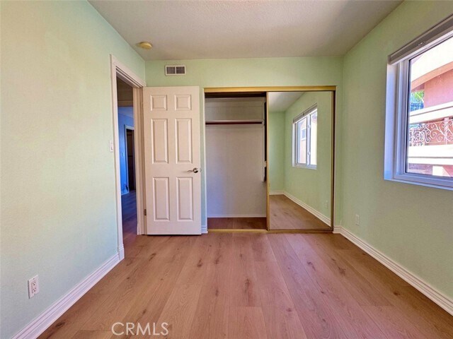 Building Photo - 1802 Vanderbilt Ln