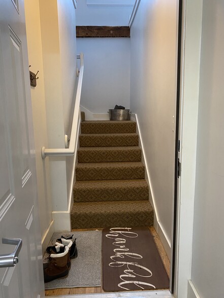 Entry - 4 S Park St