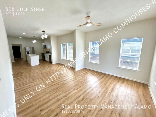 Building Photo - 616 Gulf St