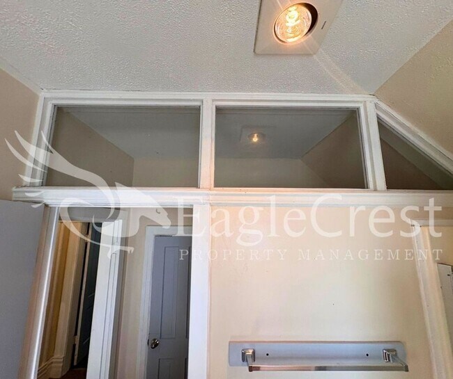 Building Photo - Charming Historic 4-Bedroom Home with Fenced Yard & Chicken Coop