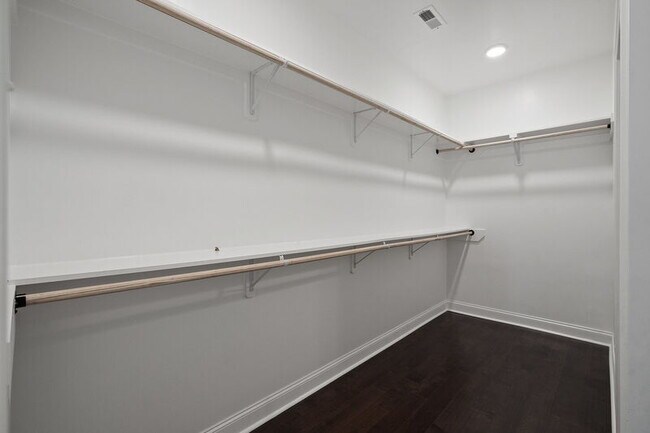 Building Photo - 9023 Mountain Preserve Blvd