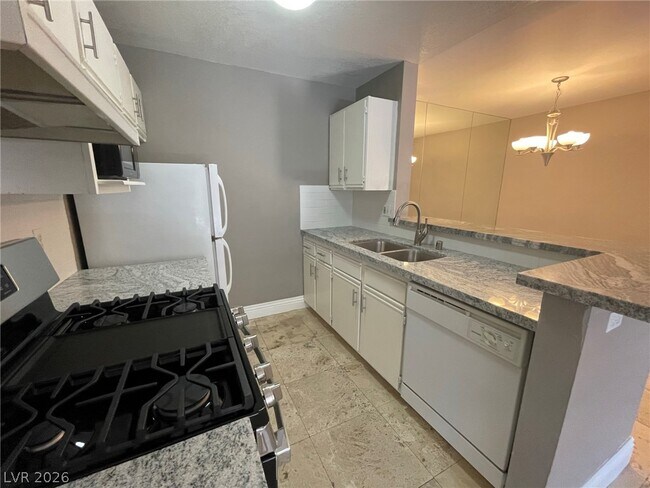 Building Photo - 2200 S Fort Apache Rd