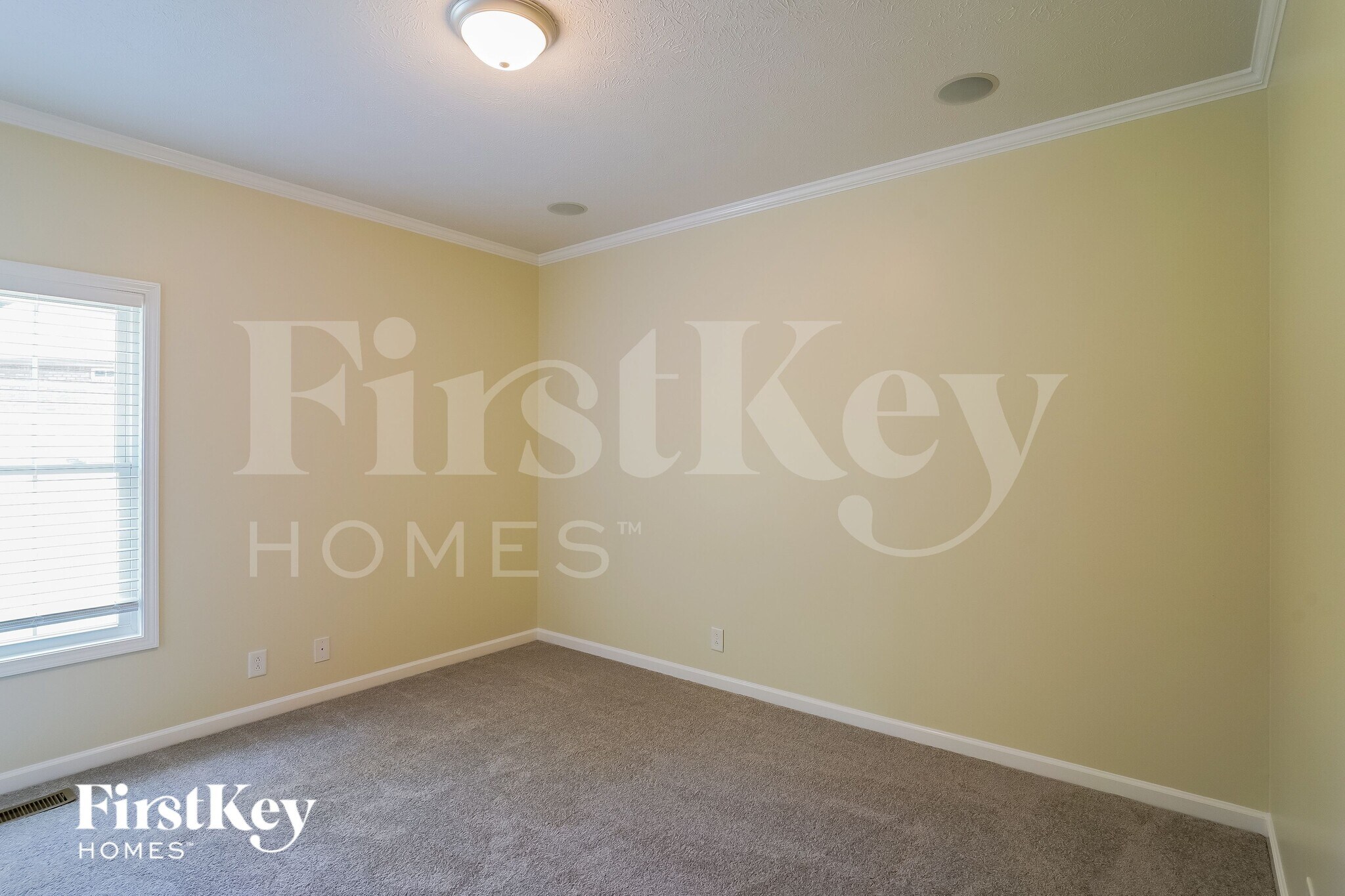 Building Photo - 115 Gallant Ct