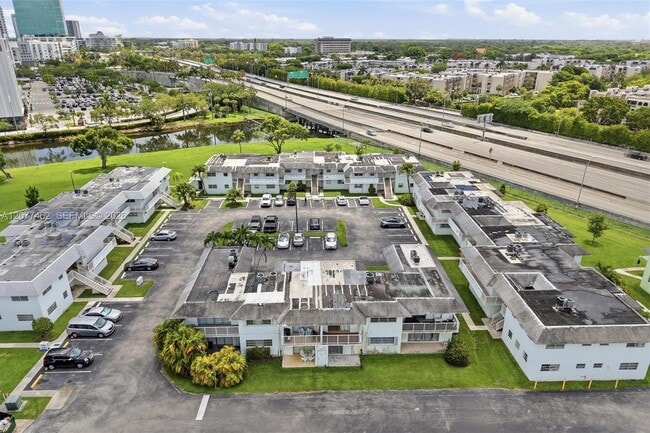 Building Photo - 7680 SW 82nd St