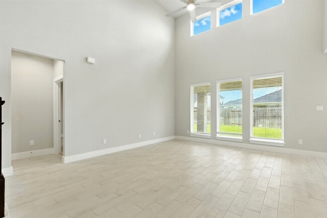Building Photo - 4723 Whisperwood Dr