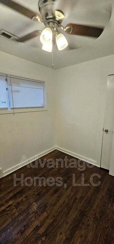 Building Photo - 11410 Palmer Ave