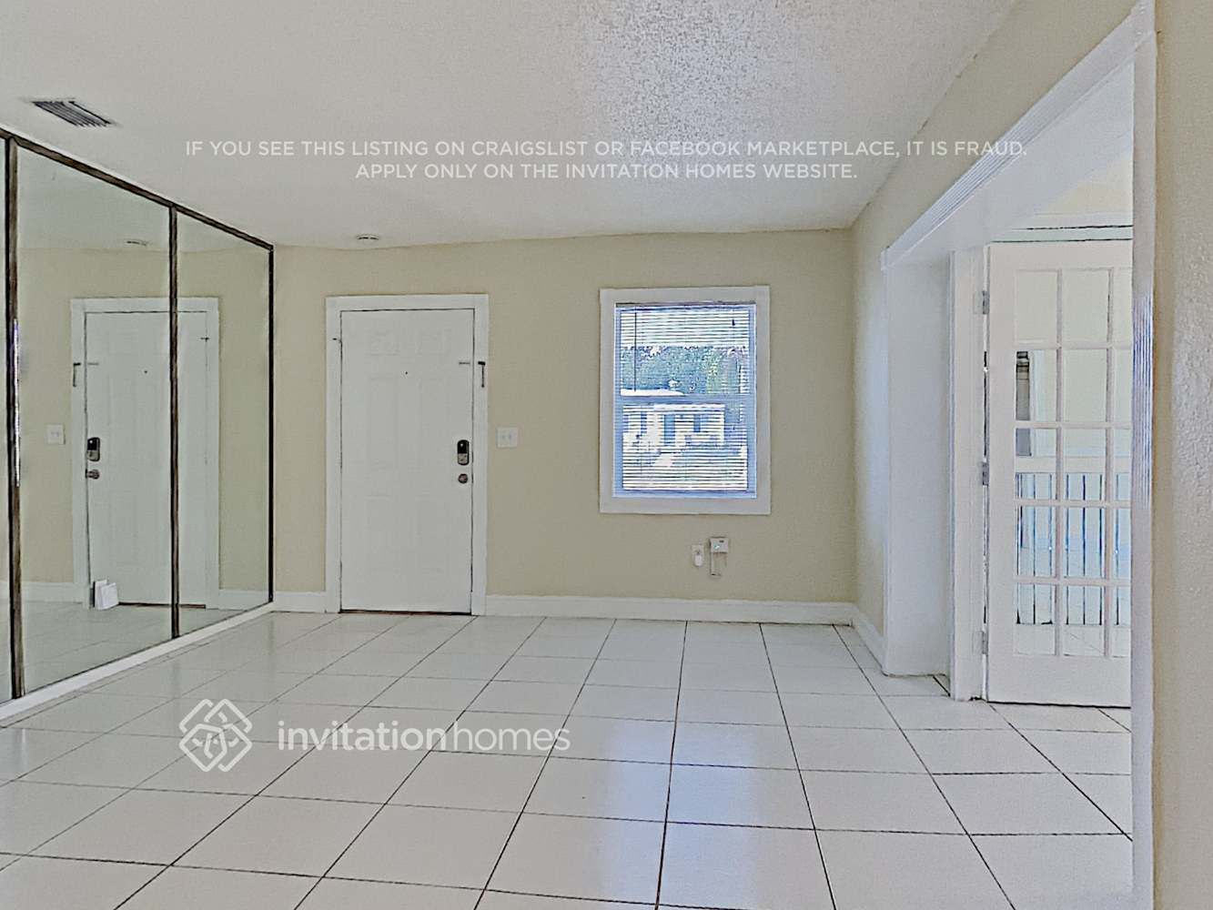 Building Photo - 13933 Madison St