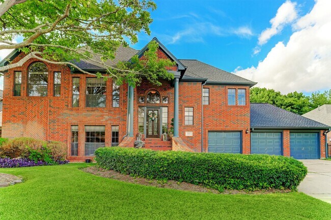 Primary Photo - 1706 Country Squire Dr