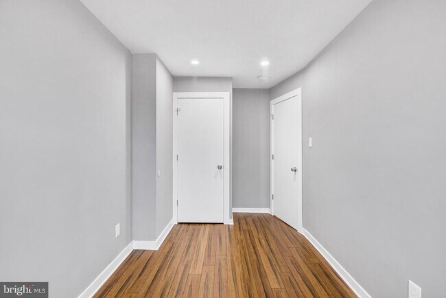 Building Photo - 2125 N 20th St