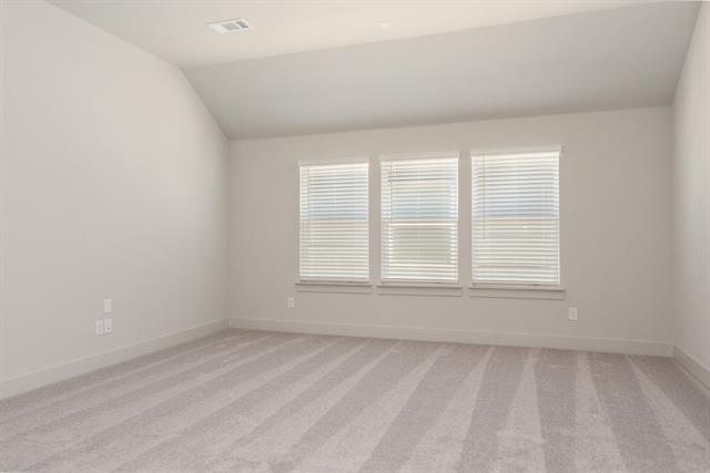 Building Photo - 3743 Milwaukee Ave