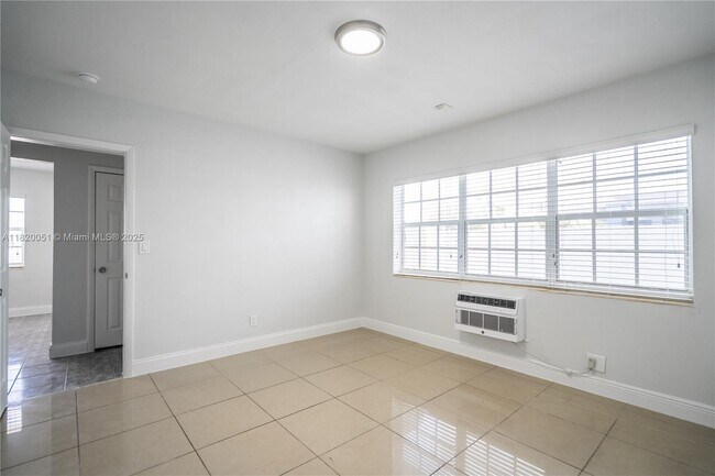 Building Photo - 320 84th St