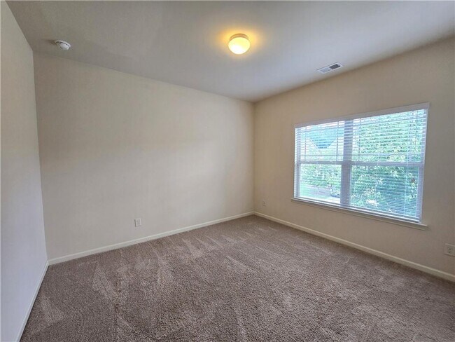 Building Photo - 1043 Blind Brook Cir