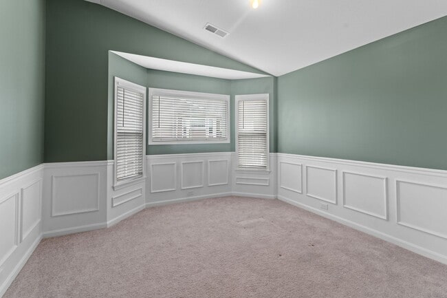 Building Photo - 7555 Devonshire Dr