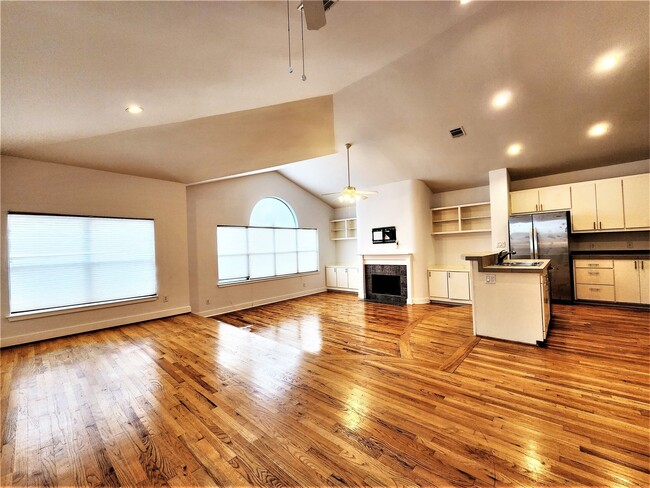 Building Photo - 9814 Cynthia Ann Ct