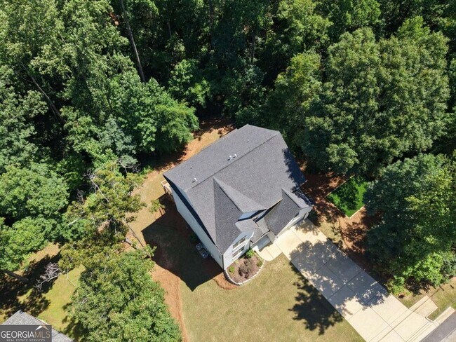 Building Photo - 6181 Shoreland Cir