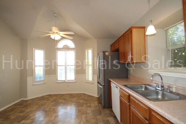 Building Photo - 4307 Frontier Trail