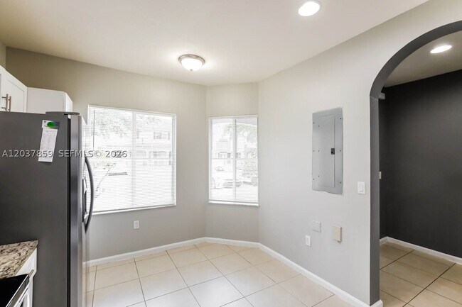 Building Photo - 8273 SW 29th St