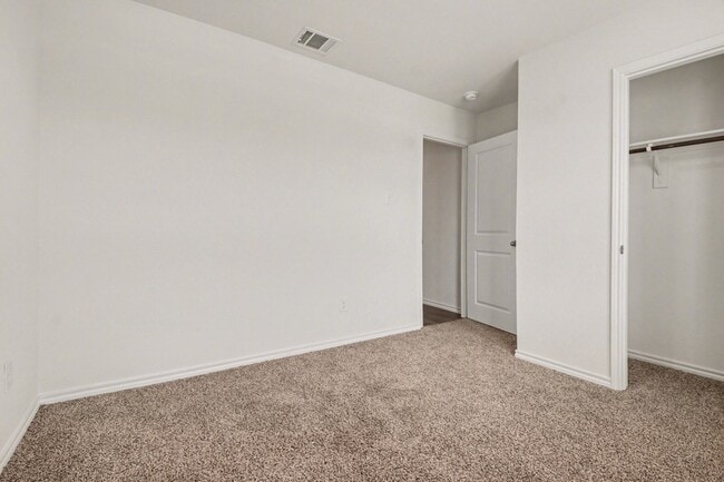 Building Photo - 505 Banner Ave