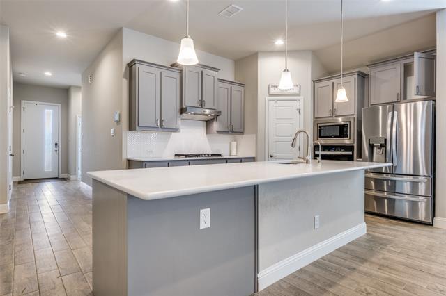 Building Photo - 2216 Toucan Dr