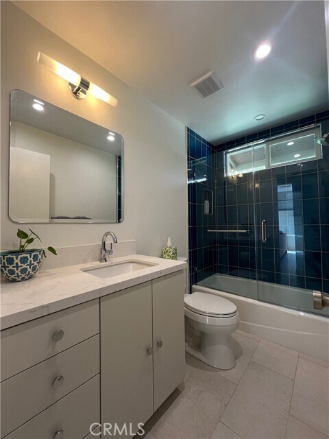 Building Photo - 43342 Callaway Ct